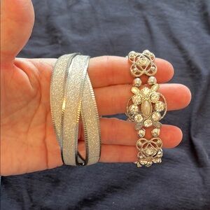 🎉3 for $15- Silver Textured and Floral Bracelets